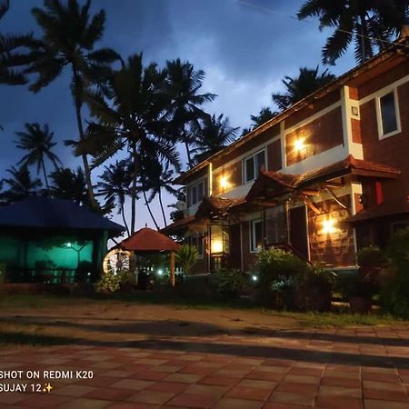 Glucklich Beach Cottages Kundapur Eksteriør billede